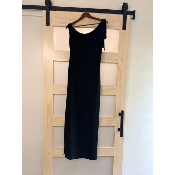 WAYF “Say Less” Black One-Shoulder Maxi Dress Women’s Medium NWT Evening Formal - Picture 3 of 6